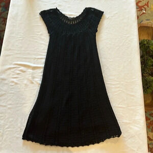 BCBGMAXAZRIA BCBG maxazria black crochet dress small super‎ cute worn once EUC